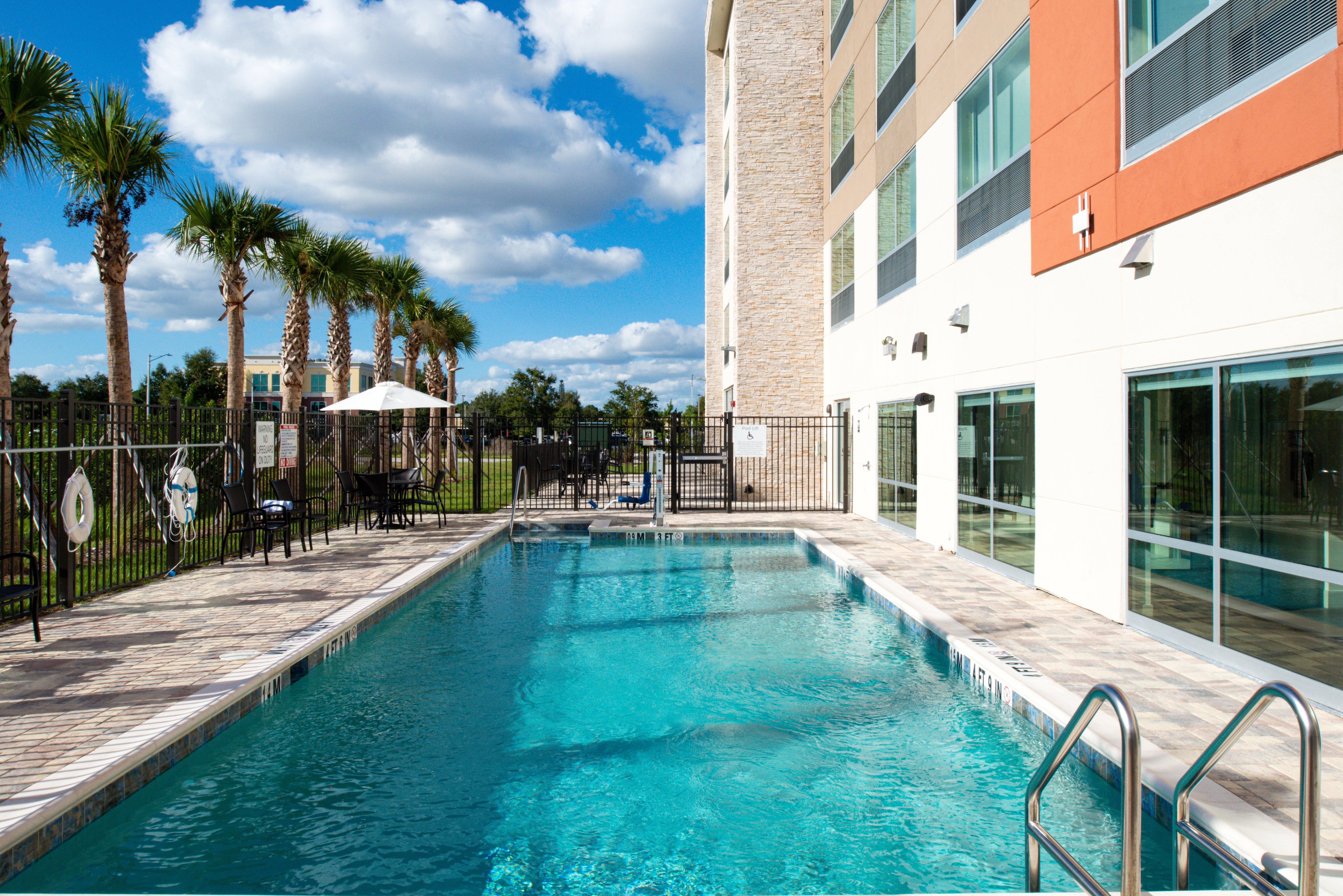 Holiday Inn Express Orlando - South Park, An Ihg Hotel Exterior foto